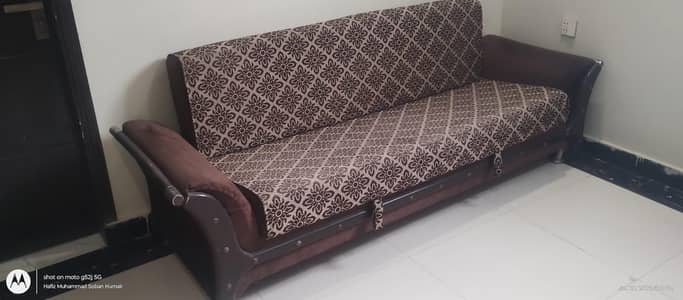 Sofa Come Bed 6 Seater Available For Sale
