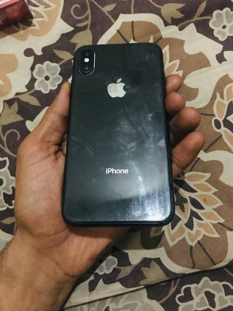 Apple iPhone X 3