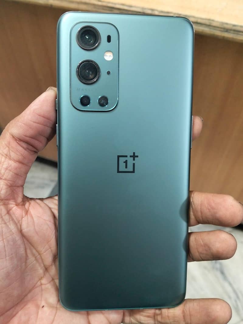One Plus 9 Pro 0