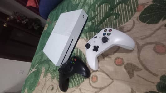 XBOX ONE S 1TB