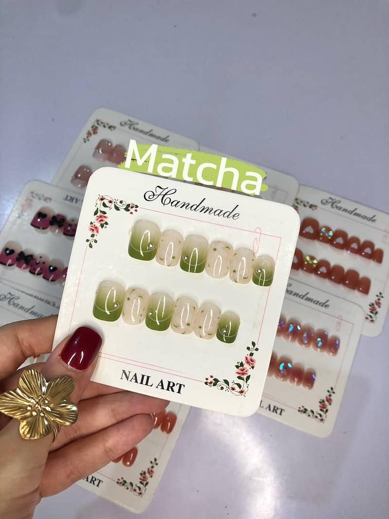 24 pcs nails 1