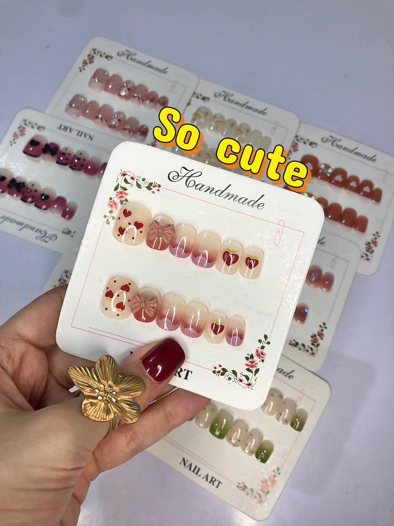 24 pcs nails 2