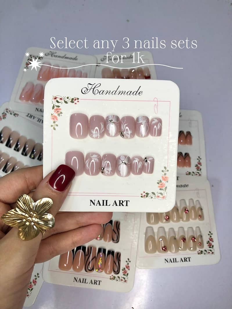 24 pcs nails 4