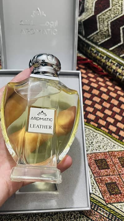Aromatic leather UAE Oud unisex