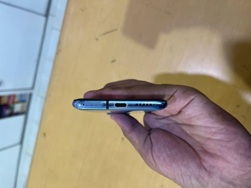 OnePlus 7t 1