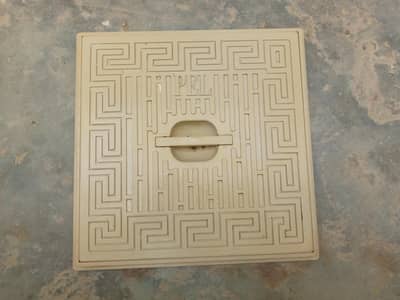 Main Hole Cover