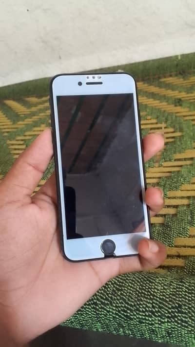 Apple iPhone 7