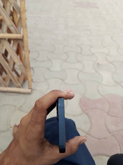 i phone 13 non PTA jv good battery timing