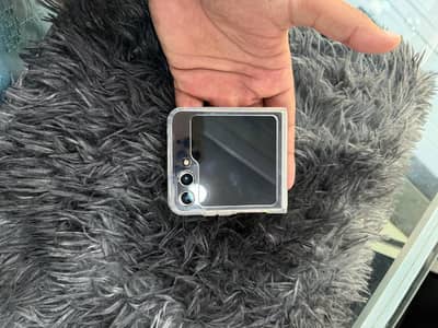 Samsung Mobile Z Flip 5