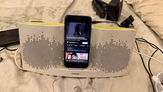 Bose speakers  excellent sound quality