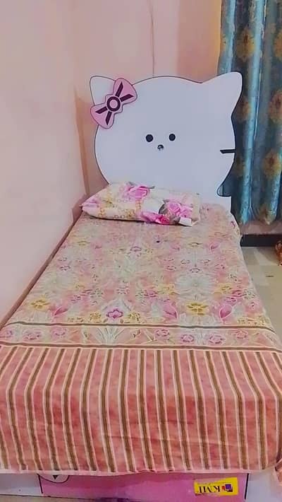 sigle beds