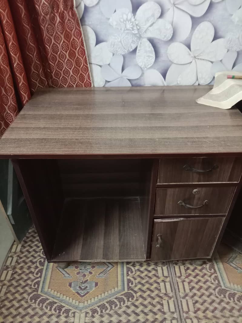 office table 0