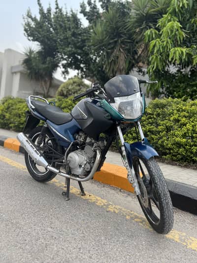 Yamaha YBR 125