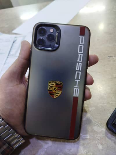 iPhone 11 Pro max Non PTA 256GB gaming beast  03025271768 whatsap ‎