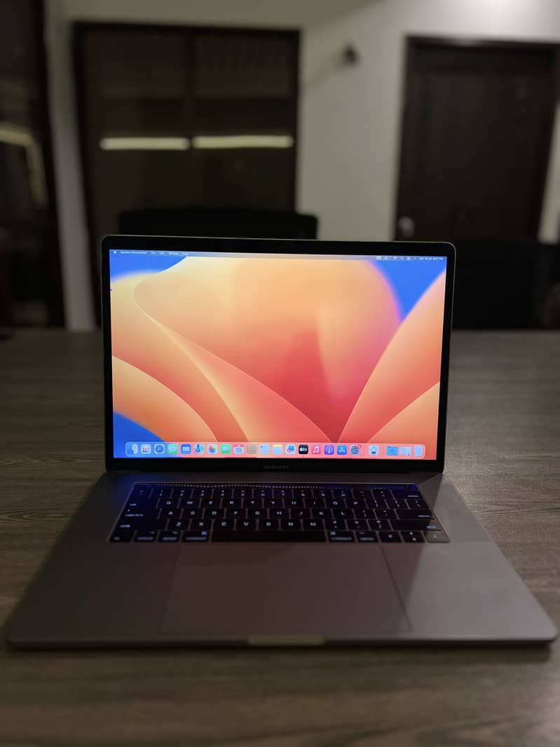 MacBook Pro 2
