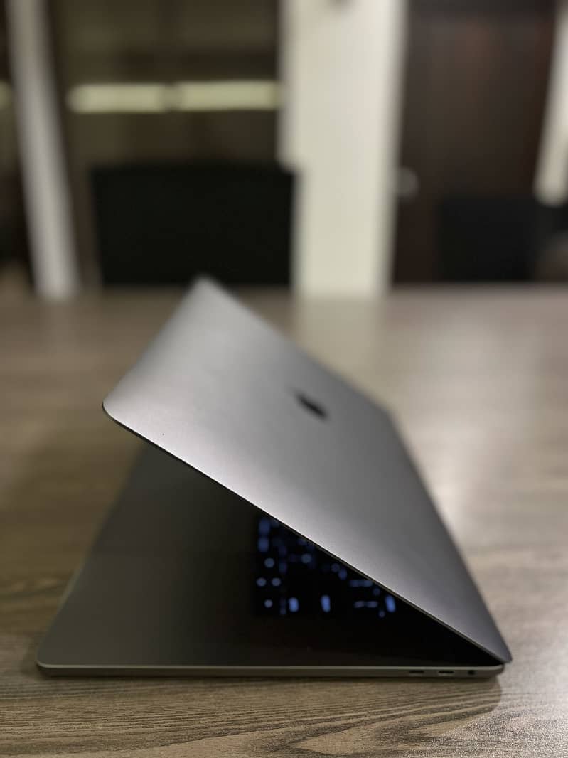 MacBook Pro 4