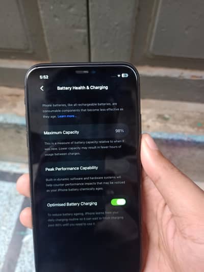 Apple iPhone 11