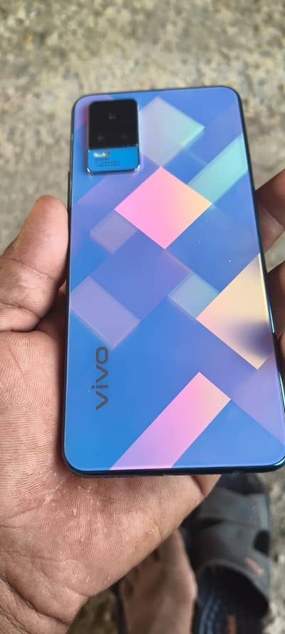 Vivo V21e