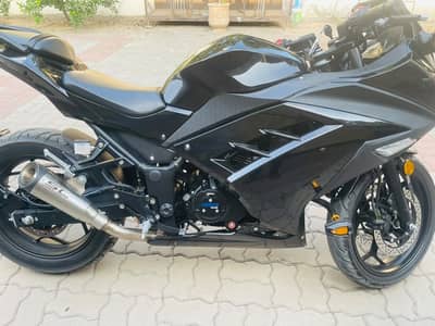 Kawasaki Ninja 250cc | Punjab Registered | Showroom Condition, Low KM