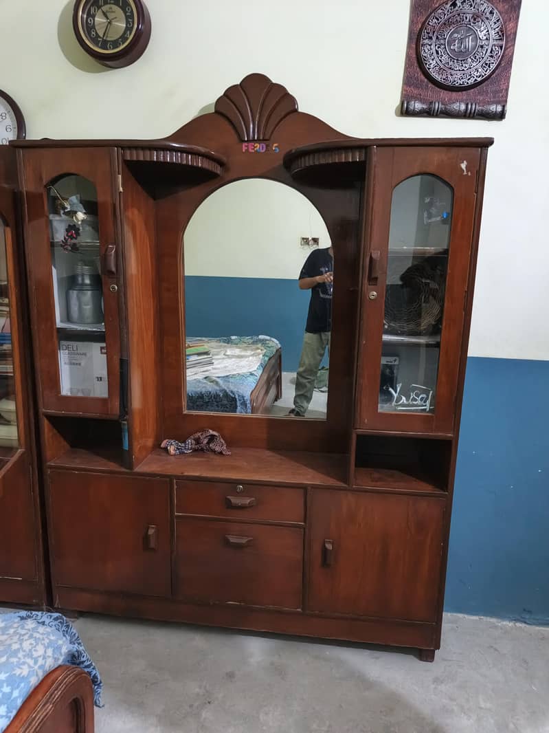 king Bed 1