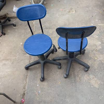 blue revolving chair