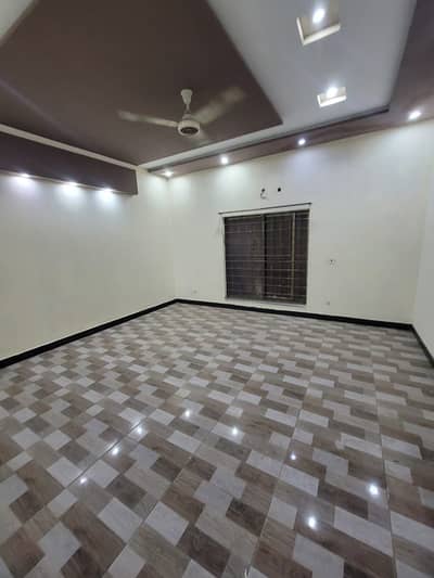 1 Kanal Independent House For Rent