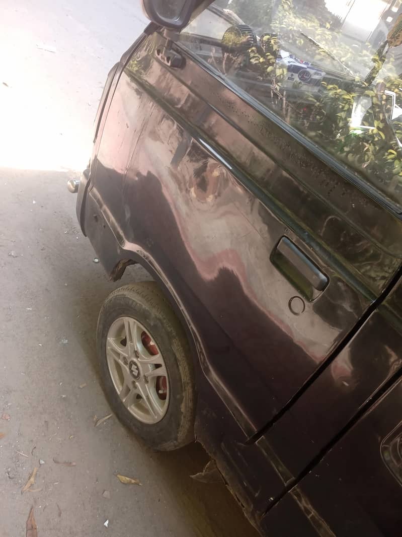 Suzuki Bolan 2012 3