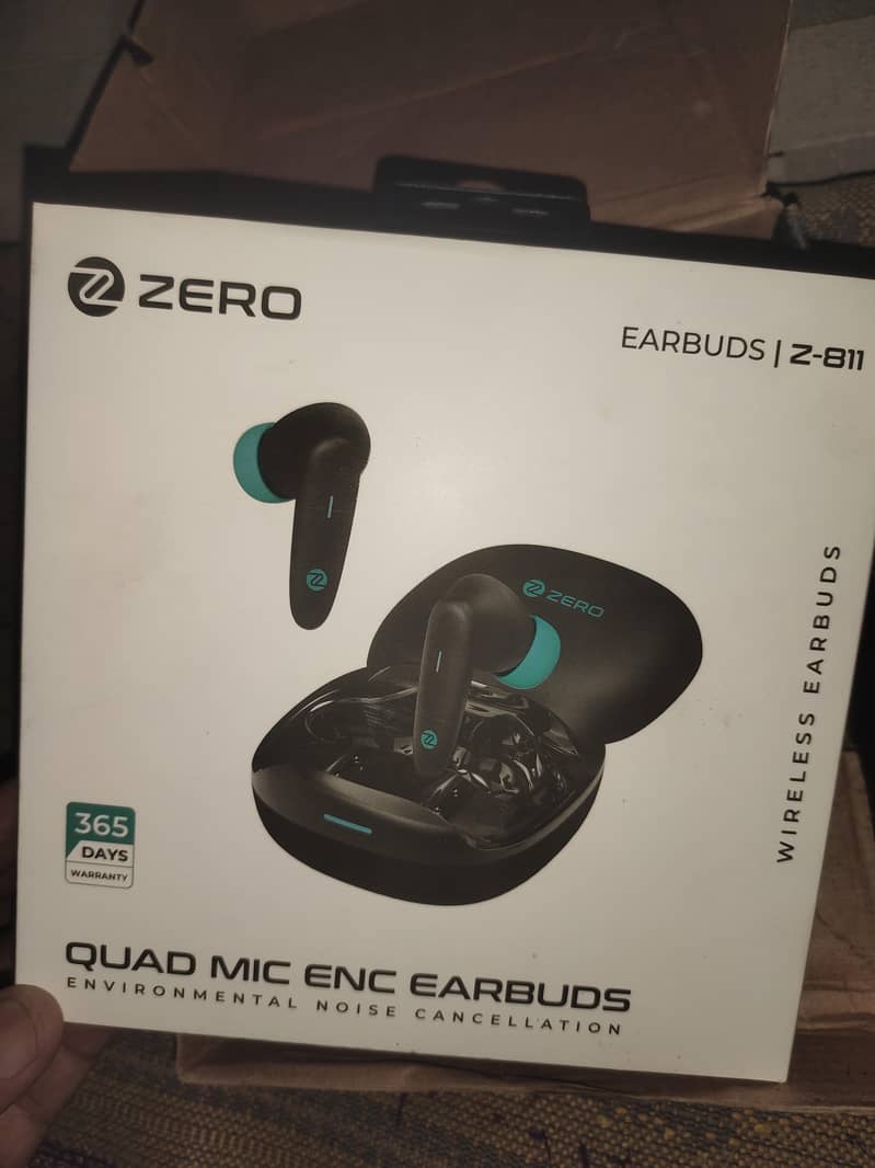 ear buds 0