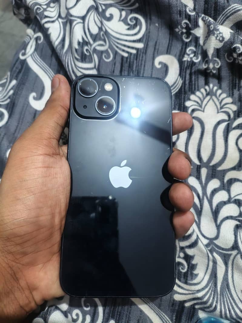 Apple iPhone 13 3
