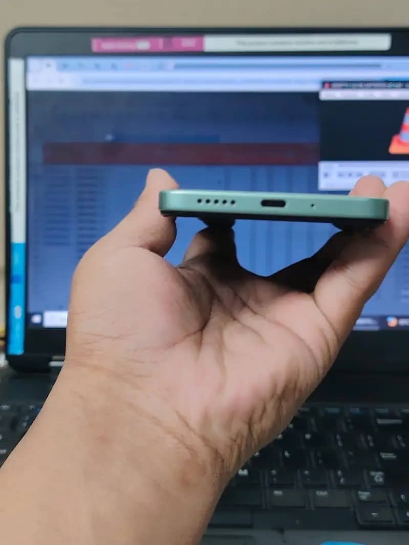 Xiaomi POCO C75 11