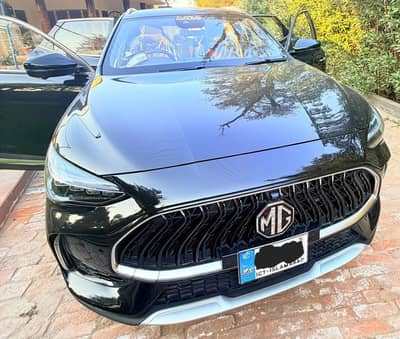 MG HS 2025