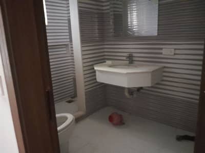 10 Marla Lower Portion Available For Rent Wapda Town Ph1 Block J3