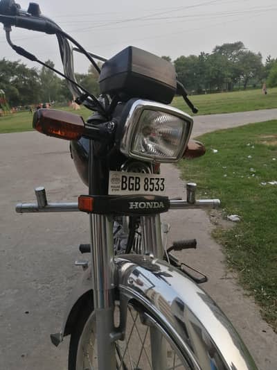 Cd 70 new model 2026 4168kilo meter brwnd new condition