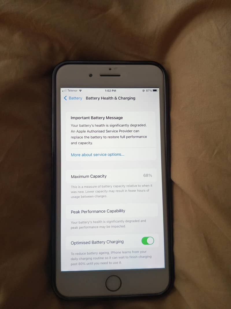 Apple iPhone 8 Plus 3