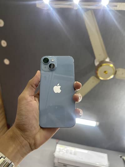 Apple iPhone 14