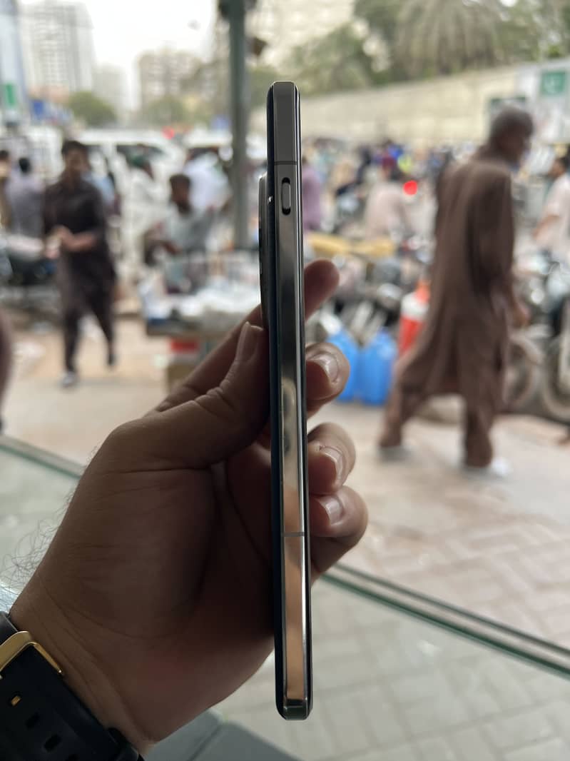 One Plus 13 4