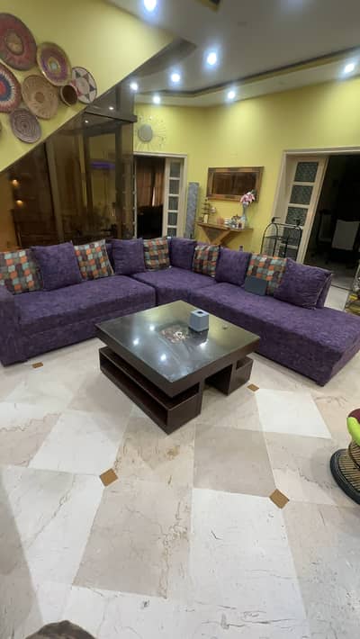 Seven seater L shape sofa in very condition