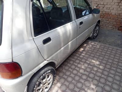 Daihatsu Cuore 2004