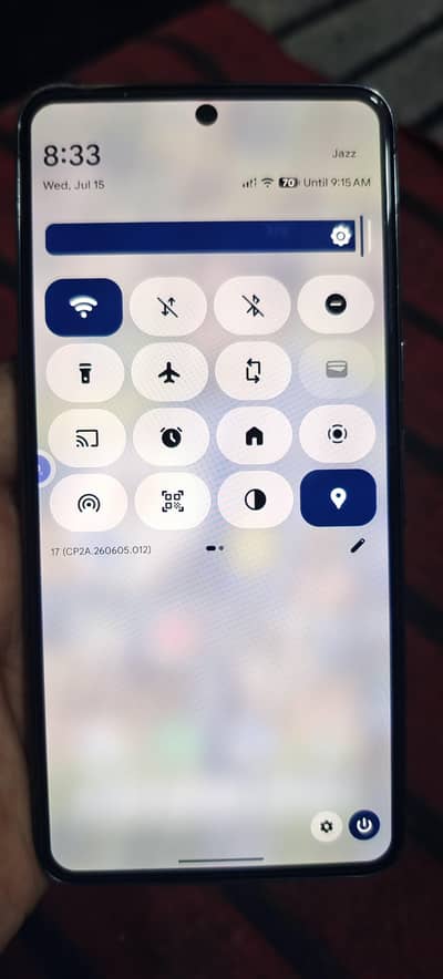 Google Pixel 8 pro iphone 17 pro Samsung s25 OnePlus  vivo LG G8 thing