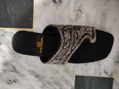 slipper for sale new condition