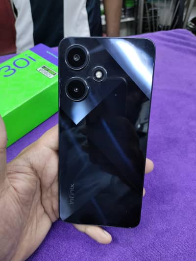 Infinix Hot 30i