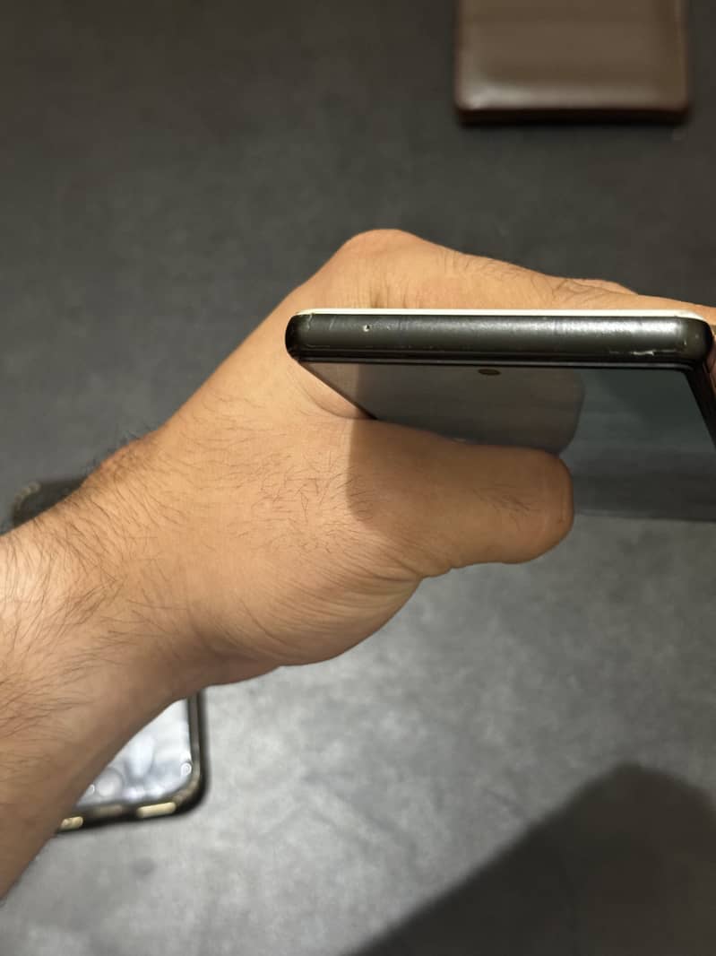 Google Pixel 6a 4
