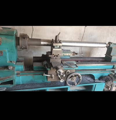 6.5 ft  Lahore model khrad (lathe) machine for sale good condition