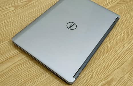 Dell 7440 i5 4th Gen | Slim Laptop
