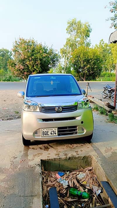 Honda Life 2016
