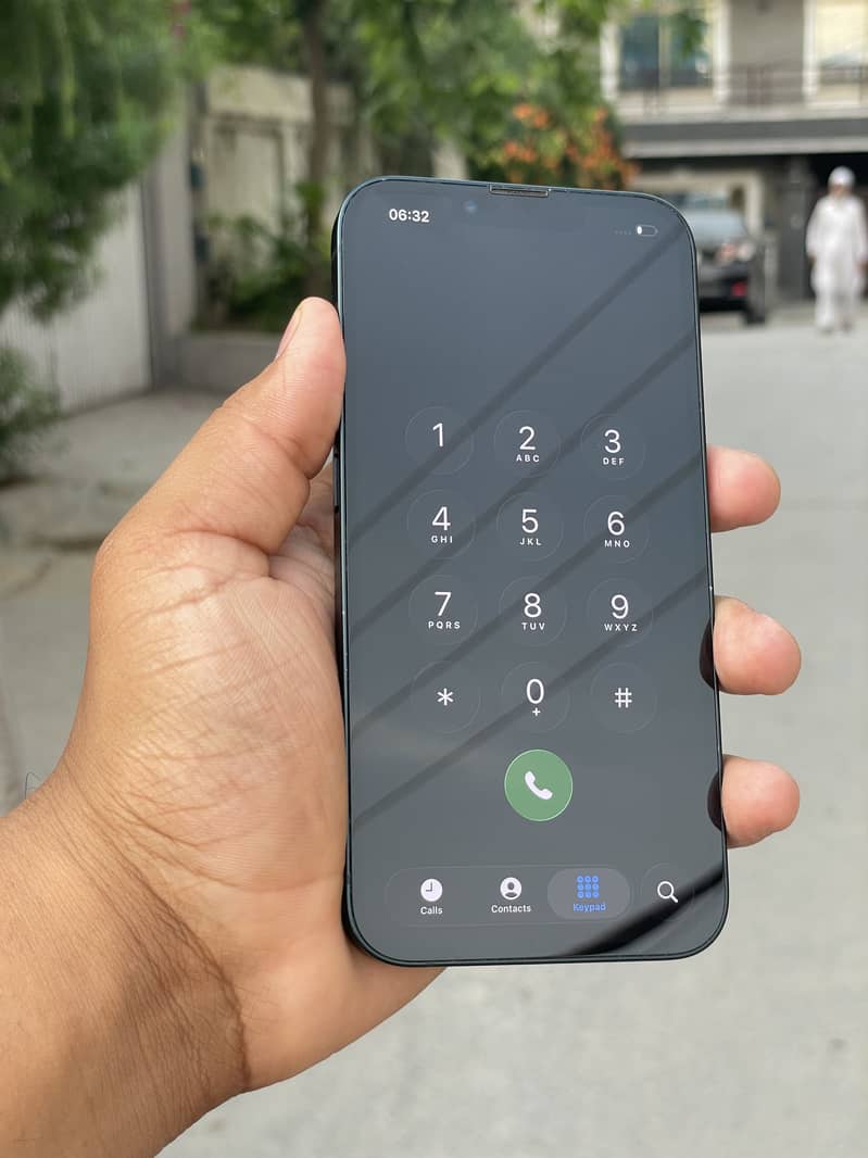 IPhone 13 jv 6