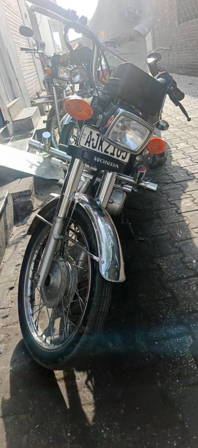 all okay hai koi issue nahi hai na he accidentall hai bilkul okay hai
