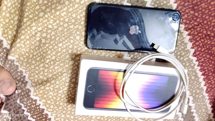 Apple iPhone SE 2