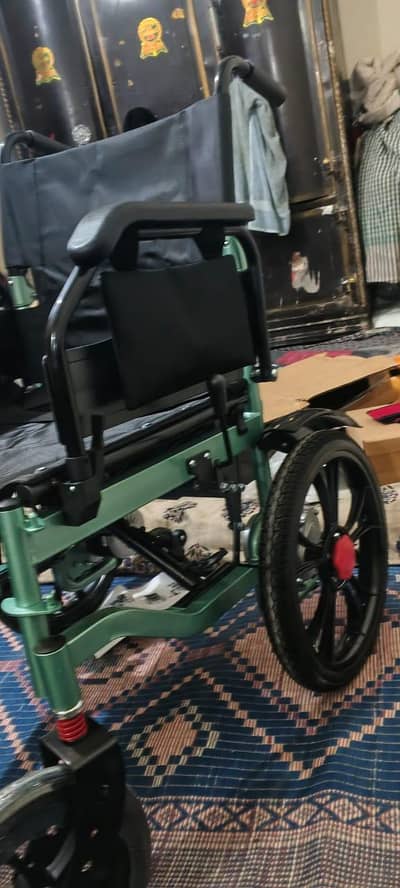 new Electrical wheelchair for sale urgent