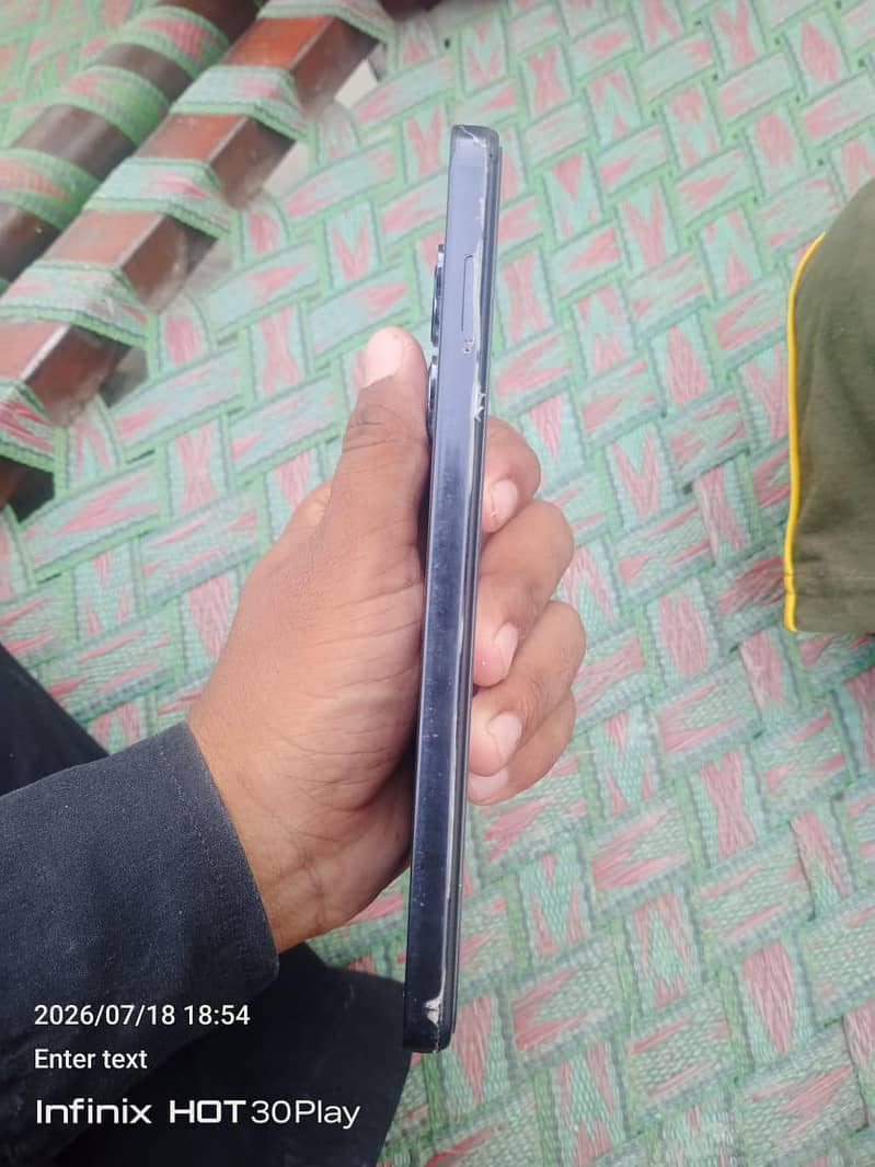 Infinix Note 30 4